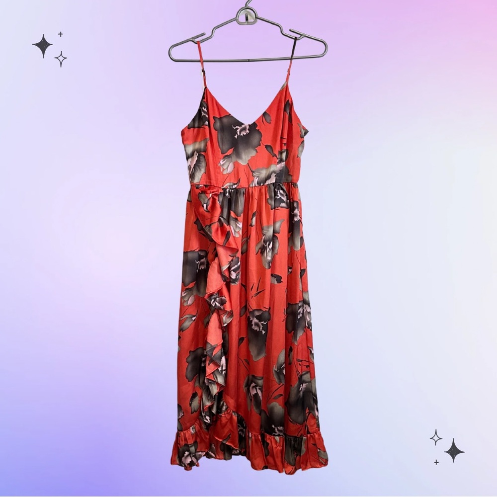 🔴SOLD🔴 Avec Les filles red satin dress with grey floral